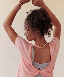 Onzie Swing Back Short Sleeve Top peach