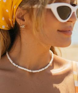 puka shell choker