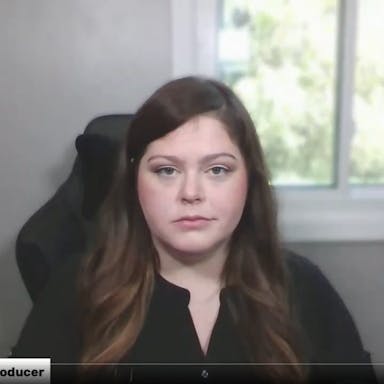Former Pfizer Employee Turned Whistleblower Speaks Out: "I Am Not Suicidal" 