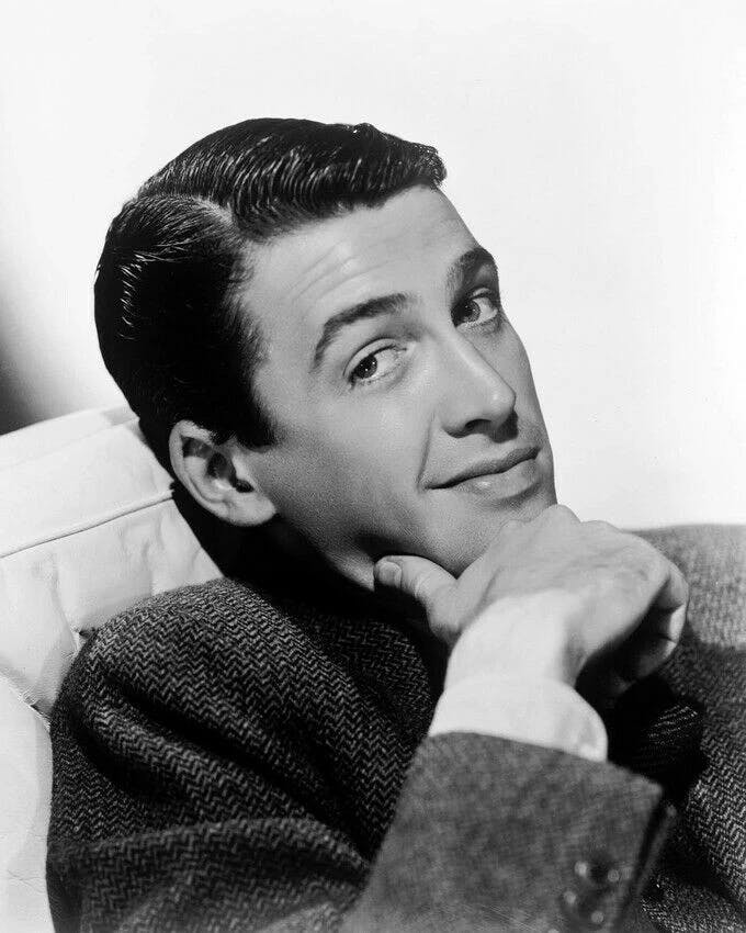 Publicity portrait of American film actor James Stewart for MGM in the 1930s. Public domain via Wikimedia Commons